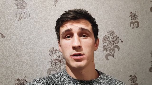 О НАС ЗАБОТЯТСЯ ДВОЕ!