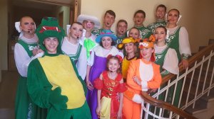 Народный ансамбль песни и пляски "Околица " , выступление 1 июня 2019г.