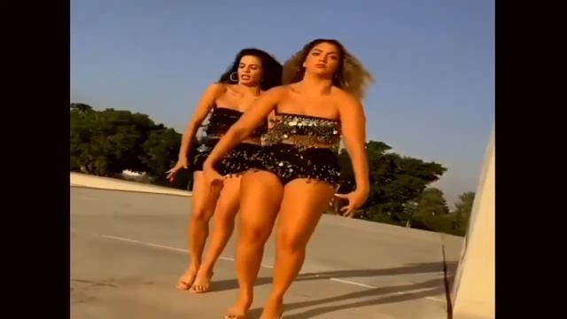 Qızların Super Mohtesem Ereb Rəqsi - Девушки Классно Танцует Восточные Танцы - Dance Arabia смотреть онлайн