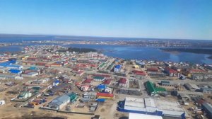 Нарьян-Мар с высоты птичьего полета.посадка самолета бомбардье.