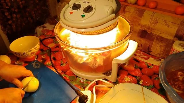 ШАШЛЫК В АЭРОГРИЛЕ. МОЙ ИНОПЛАНЕТЯНИН ПРИГОТОВИЛ ВКУСНЕЙШИЙ ШАШЛЫК смотреть онлайн