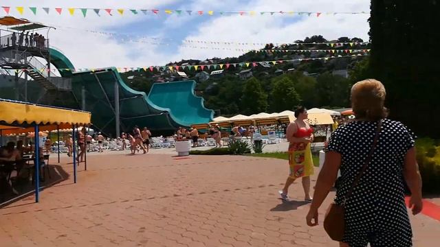 Аквапарк "Наутилус" ?Лазаревское смотреть онлайн