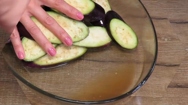 ПО-ГРУЗИНСКИ! Жареные БАКЛАЖАНЫ с чесноком и зеленью! ВЕГАН ЕДА!