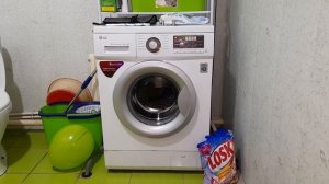 Стиральная машина LG Полоск Отжим 800 оборотов 6.5 кг