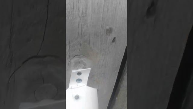 лайфхак защитить навесной замок от дождя или снега и влаги... смотреть онлайн