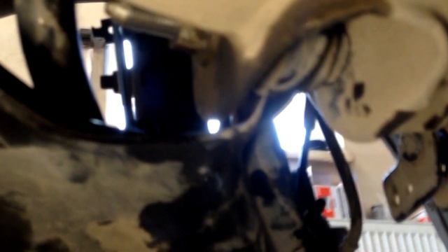 Замена шаровой на Рено Кенго смотреть онлайн