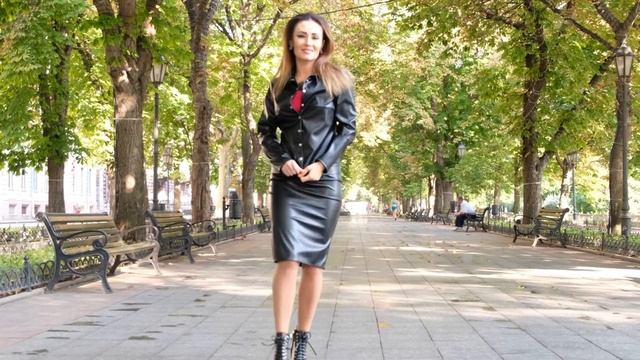 Кожаный Костюм Рокси с юбкой карандаш. Модные тренды от Look & Buy Украина. Женская одежда. смотреть онлайн