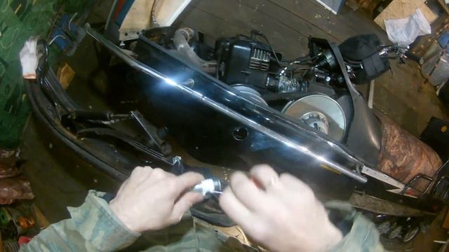 Как просто снять вариатор снегохода! How easy it is to remove the variator of a snowmobile! Yamaha. смотреть онлайн