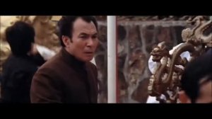 Брюс Ли Бой против толпы на острове. Фильм  Выход дракона  1973год.