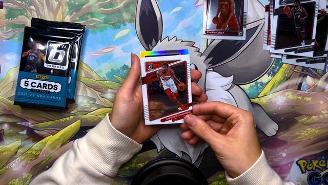 ASMR Clueless Girl Opens a 2021-22 Optic Basketball Blaster Box from Panini w/ Taps & Whispers смотреть онлайн