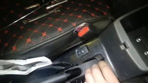 Тайота аурис регулировка троса ручника.
