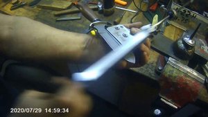 Нож из стали ШХ15