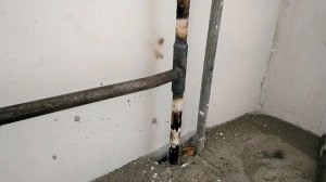 замена батареи на сварке при двух трубной системы со вставкой на стояке.