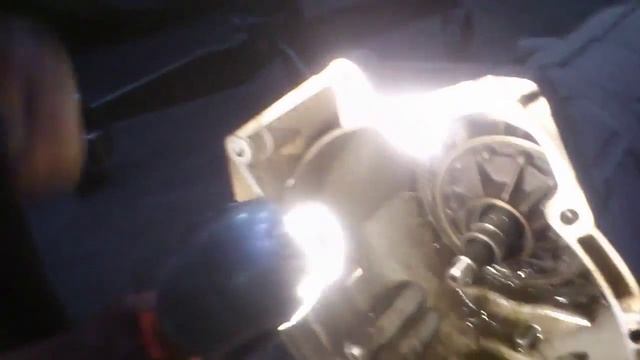 BMW 525 E 60 АКПП снятие, установка,,замена сальника гидромуфты смотреть онлайн