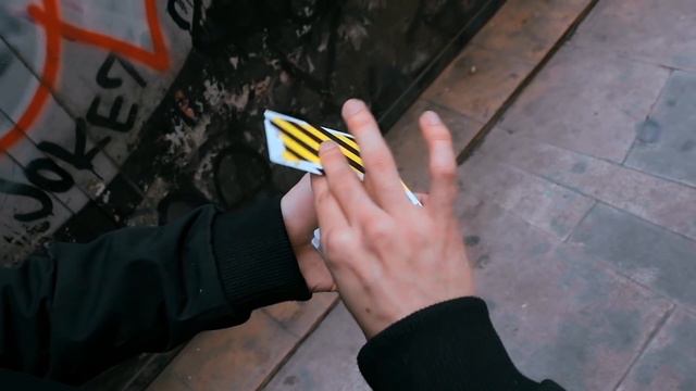 Cardistry for Beginners: Card Twirls - Chik Chik Tutorial ft. Nicolasupertramp смотреть онлайн