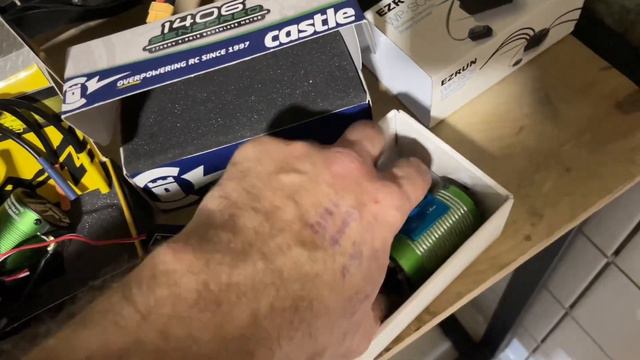 ESC Castle and hobbywing смотреть онлайн