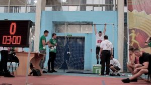 6) Подтягивания на высокой перекладине