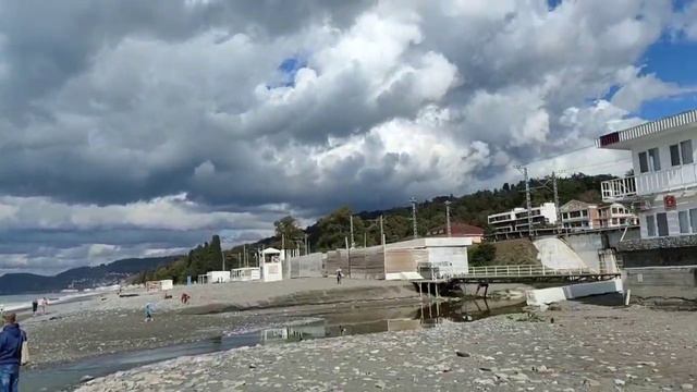 Прогулка  с мужем у моря 11.10. 22 || Волны бушуют || Солнце, тепло, чайки