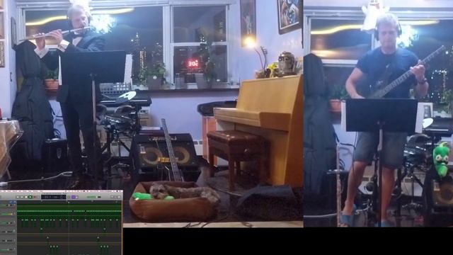 Genesis "In the Cage" solo performed on flute and bass guitar with the garage band drums and organ смотреть онлайн