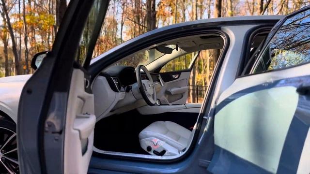 2024 Volvo S60 T8 - Walkaround смотреть онлайн