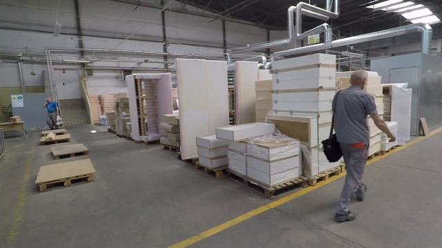 Работа на мебельной фабрике. Первая часть (Общая информация о заводе. Цех оклейки поролоном) смотреть онлайн