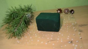 Цветы из шишек. Поделки из шишек своими руками.