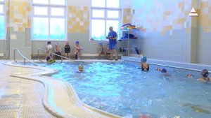 Спортивная жизнь. Работа бассейна в школе Перспектива