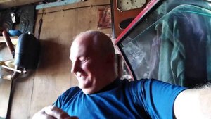 Меняем ручку капота без проблем.