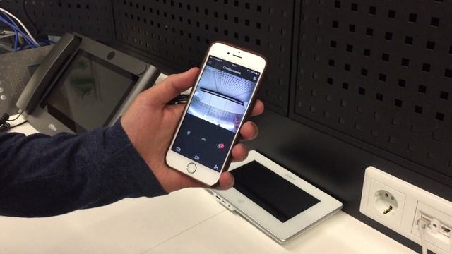 Как это работает: Wi-Fi дверной звонок Dahua DH-VTO2111D-WP смотреть онлайн