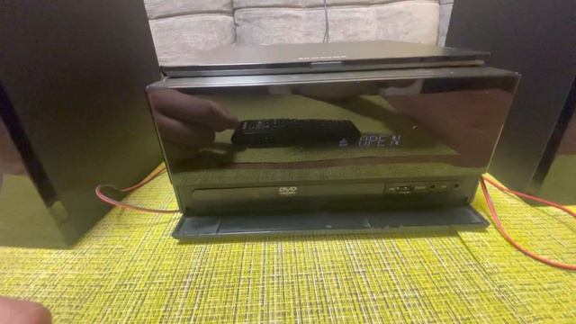 Samsung MM-E430D смотреть онлайн