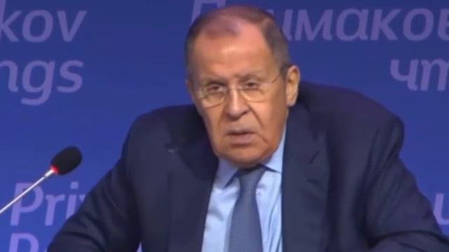 А Европа загнивает 🤔 смотреть онлайн