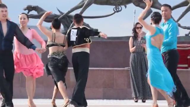 вот еще зажигательные моменты с битвы медиков в Туве