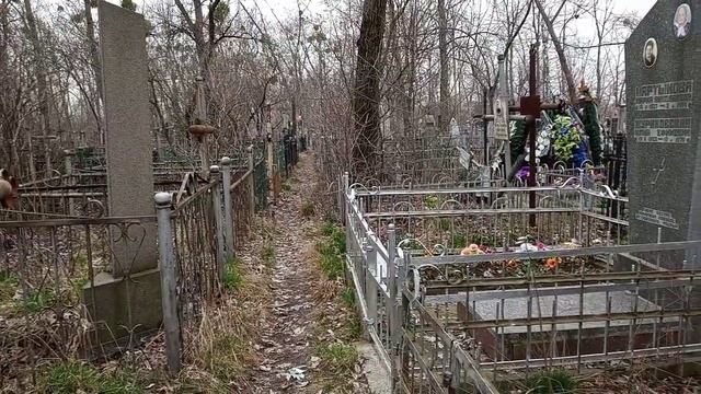 ПРАКТИКАМ КАК ВЕСТИ СЕБЯ НА КЛАДБИЩЕ. РАБОТА С ДУШОЙ ДЛЯ НОВИЧКОВ. ПРАВИЛА ПОСЕЩЕНИЯ КЛАДБИЩА.