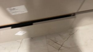 Odissey | Новая современная кухня с фасадами FENIX и столешницей из ламината HPL.