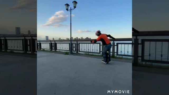 Трюкач на МОНОКОЛЕСО смотреть онлайн