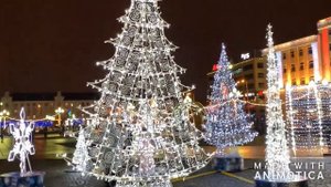 Новогодняя ёлка на площади в Калининграде. Предвкушение праздника. На пороге новый, 2021 год.