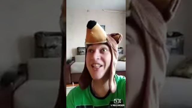 Весёлая семейка #3/смешные видео валька/у кого не 2 тот лох? смотреть онлайн