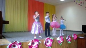 песня "Мама, будь всегда со мною рядом"