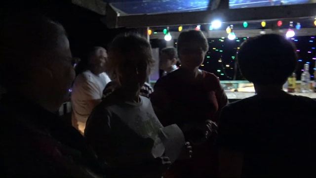 Начало фестиваля играет на банджо Сережа Криченко смотреть онлайн