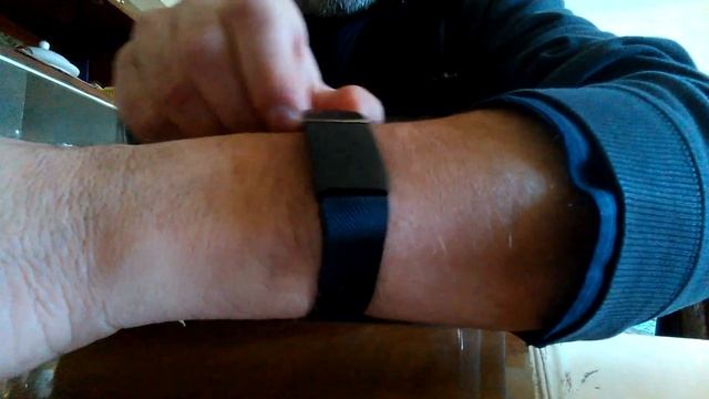 Фитнес браслет с ЭКГ и измерением кровяного давления. смотреть онлайн