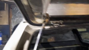 замена стекла кунга mitsubishi l200.