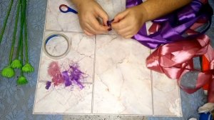 Пышные цветы из распущенной атласной ленты. DIY flowers from ribbons.