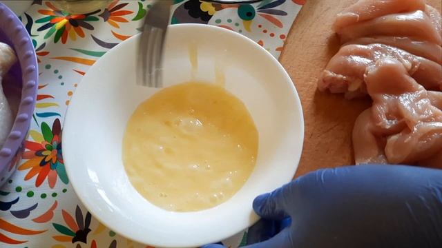 Небольшая заморозка полуфабрикатов из курицы. смотреть онлайн