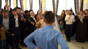 СВАДЬБА В БУРДЕКИ МОЛОДЫЕ ВХОДЯТ В ЗАЛ ВЕНЕЦИЯ СЕРГОКАЛА!ВИДЕОГРАФ МУСЛИМ КАМБУЛАТОВ 89285802662