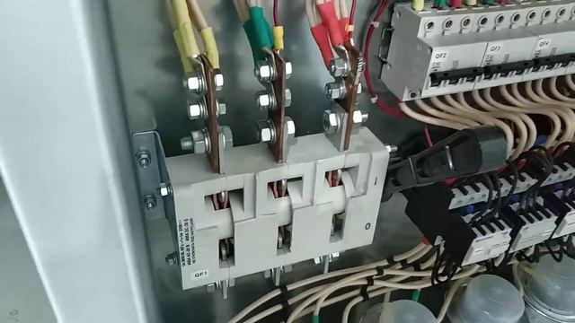 Конденсаторная установка АУКРМ 150 кВАр смотреть онлайн