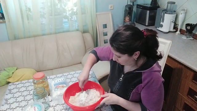 Не пропадать же добру/чесночное масло/чесночная соль смотреть онлайн