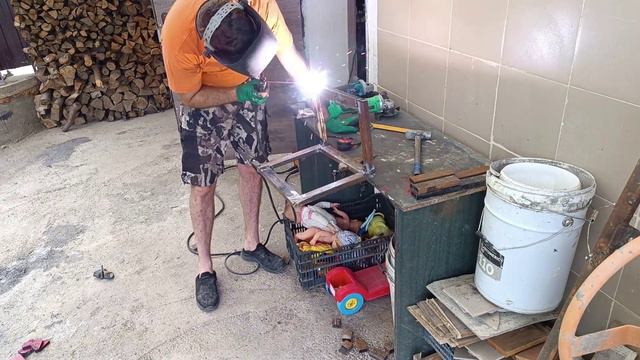 изготовление деьских качелей полный прпоцэсс смотреть онлайн