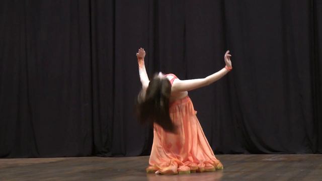 Ekaterina Korobkova ⊰⊱ Ukrainian Bellydance Championship '14. смотреть онлайн