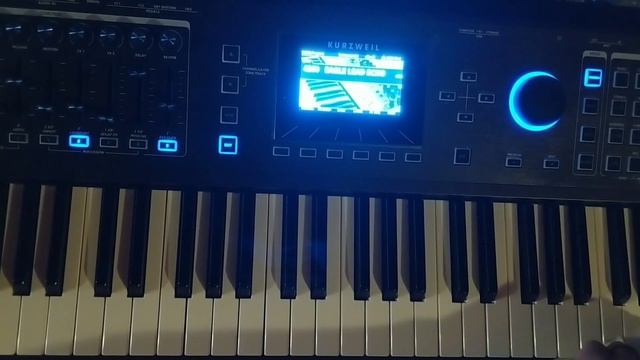 Kurzweil PC4 Fly Like an Eagle Synth w/Echoplex смотреть онлайн