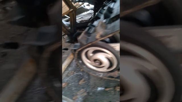 Установка проставок на снегоход  Polaris Widetrak.